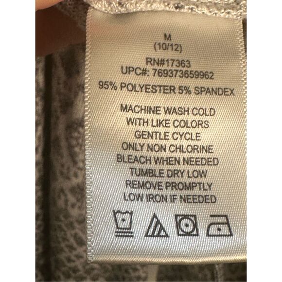 Cuddl Duds sz M soft pajama set - gray print - Picture 5 of 12